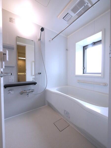 レジディア南千住 (風呂)イメージ レジディア南千住 (風呂)イメージ