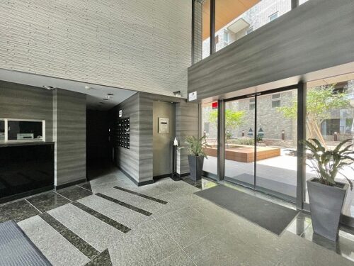 スマータス不動前（旧：レジディア不動前）エントランス (内装)イメージ