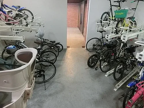 レジディア目白御留山駐輪場イメージ