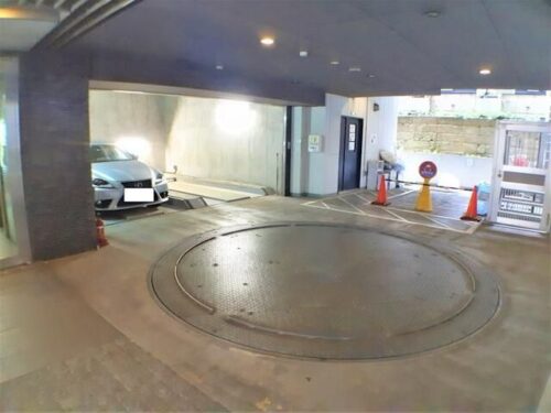 レジディア市谷薬王寺駐車場イメージ