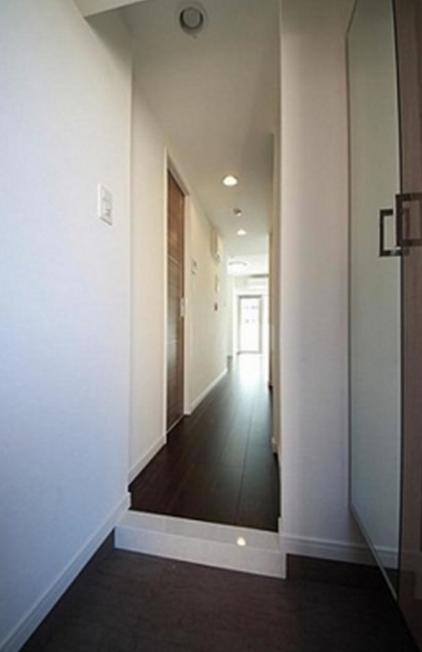 ルクレ西新宿 (玄関)イメージ ルクレ西新宿 (玄関)イメージ