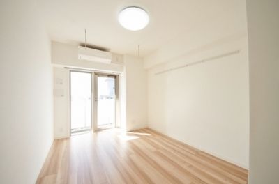 ルクレ西新宿 (居間)イメージ ルクレ西新宿 (居間)イメージ