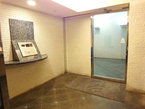 レジディア西新宿II風除室 (内装)イメージ レジディア西新宿II風除室 (内装)イメージ