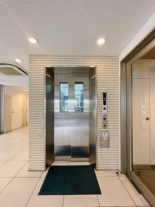 レジディア中落合（A棟・B棟・C棟）エレベーター (内装)イメージ