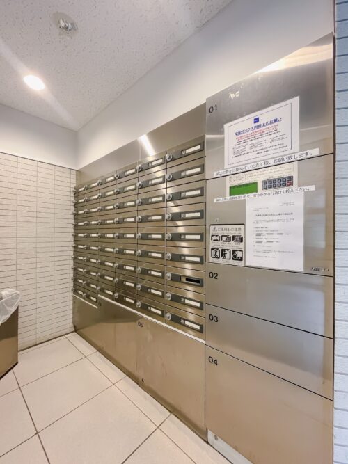 レジディア中落合（A棟・B棟・C棟）宅配BOX (内装)イメージ