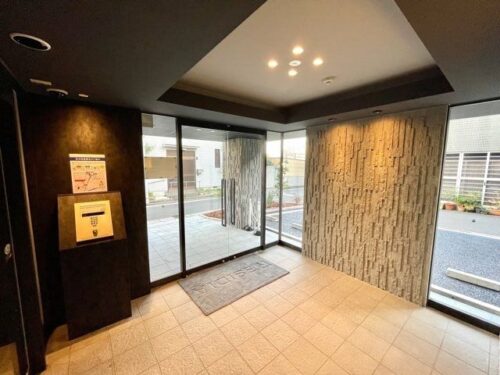 レジディア上落合エントランス (内装)イメージ