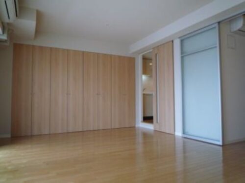 東銀座ハイツ (居間)イメージ