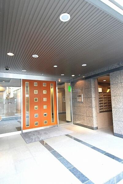 レジディア池袋エントランス (内装)イメージ レジディア池袋エントランス (内装)イメージ