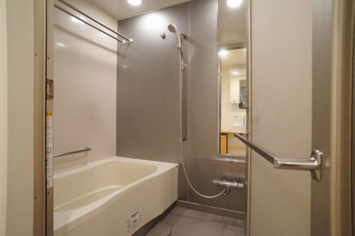 レジディア三軒茶屋 (風呂)イメージ