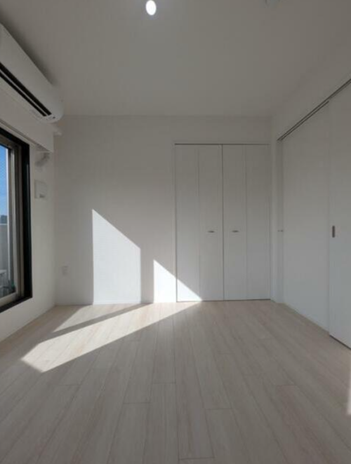 レジディア三軒茶屋Ⅱ (居間)イメージ