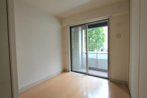 レジディア世田谷弦巻 (居間)イメージ