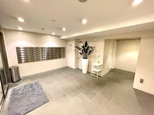 レジディア用賀エントランス (内装)イメージ