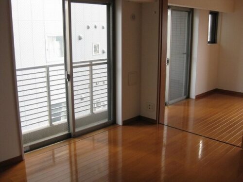 レジディア池尻大橋 (居間)イメージ