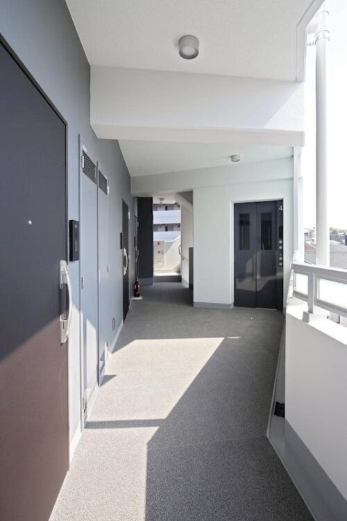 レジディア三宿共用廊下 (内装)イメージ