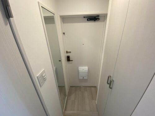 レジディア世田谷若林 (玄関)イメージ