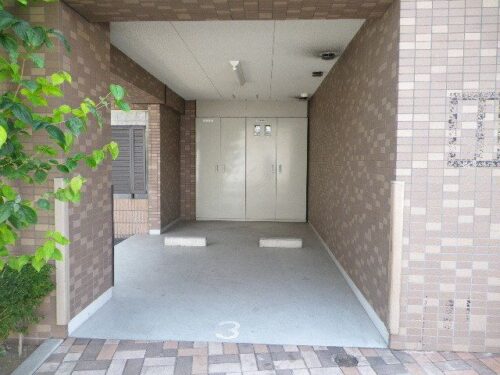 レジディア根岸駐車場イメージ