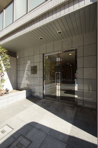 レジディア蒲田Ⅲエントランス (外観)イメージ レジディア蒲田Ⅲエントランス (外観)イメージ