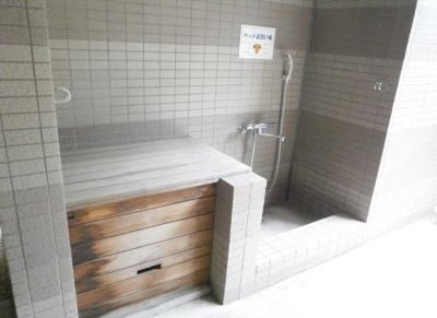パークアクシス青山骨董通りペット足洗い場イメージ パークアクシス青山骨董通りペット足洗い場イメージ