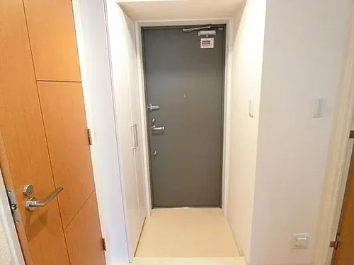 パークアクシス新御徒町 (玄関)イメージ パークアクシス新御徒町 (玄関)イメージ
