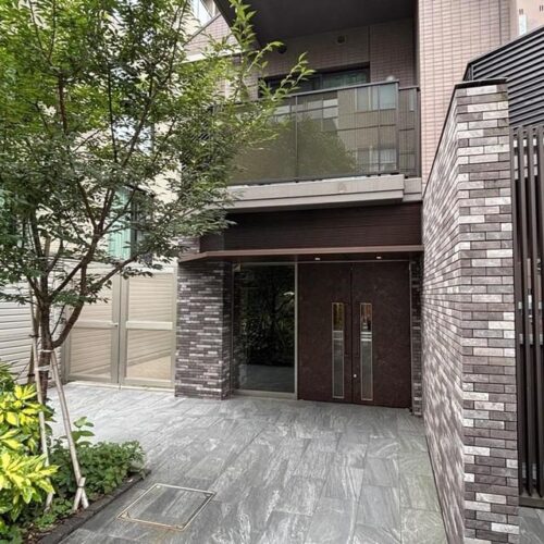 パークアクシス市谷加賀町エントランス (外観)イメージ パークアクシス市谷加賀町エントランス (外観)イメージ