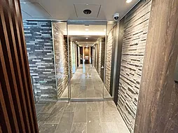 パークアクシス市谷加賀町風除室 (内装)イメージ パークアクシス市谷加賀町風除室 (内装)イメージ