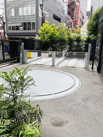 パークアクシス赤坂見附敷地内駐車場イメージ パークアクシス赤坂見附敷地内駐車場イメージ