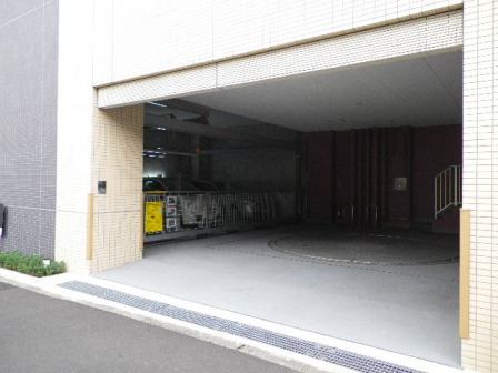 パークアクシス三宿敷地内駐車場イメージ パークアクシス三宿敷地内駐車場イメージ