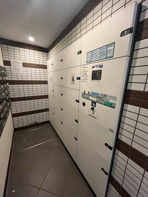 パークアクシス蒲田壱番館宅配BOX (内装)イメージ パークアクシス蒲田壱番館宅配BOX (内装)イメージ