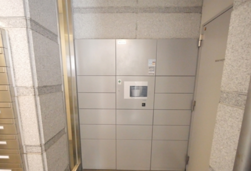 コンフォリア日本橋人形町イースト宅配BOX (内装)イメージ コンフォリア日本橋人形町イースト宅配BOX (内装)イメージ