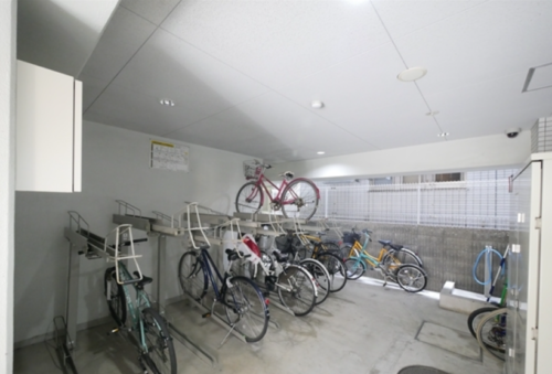 コンフォリア神田神保町駐輪場イメージ
